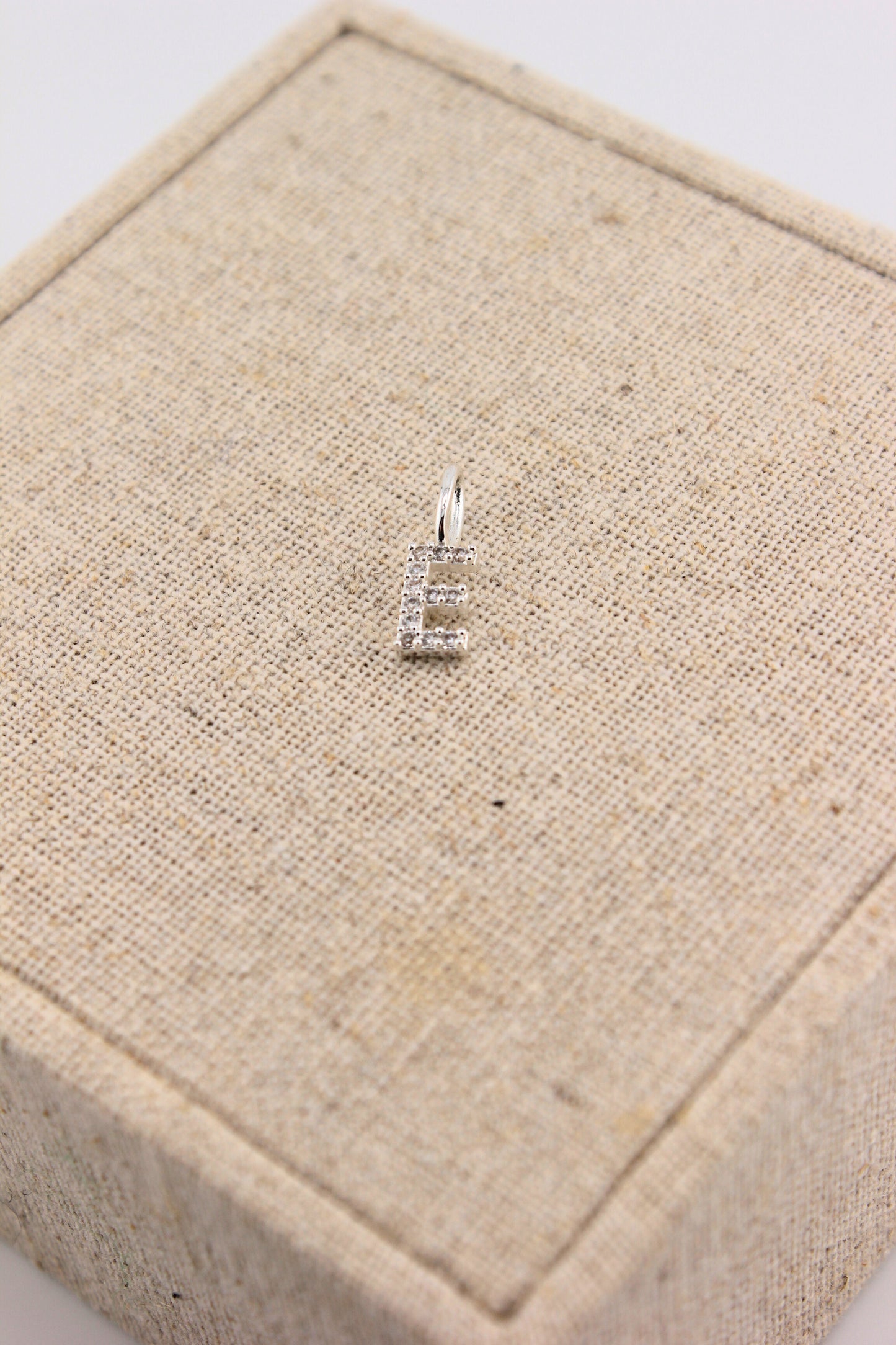 Anhänger Buchstabe E Zirkonie