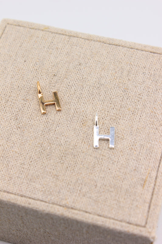 Anhänger Buchstabe H